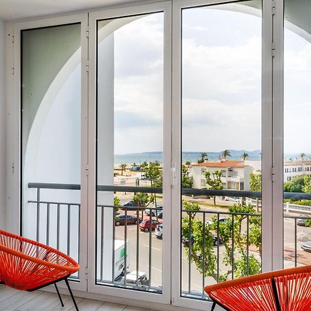 Apartamento Frente Al Canal Con Terraza إمبوريابرافا المظهر الخارجي الصورة