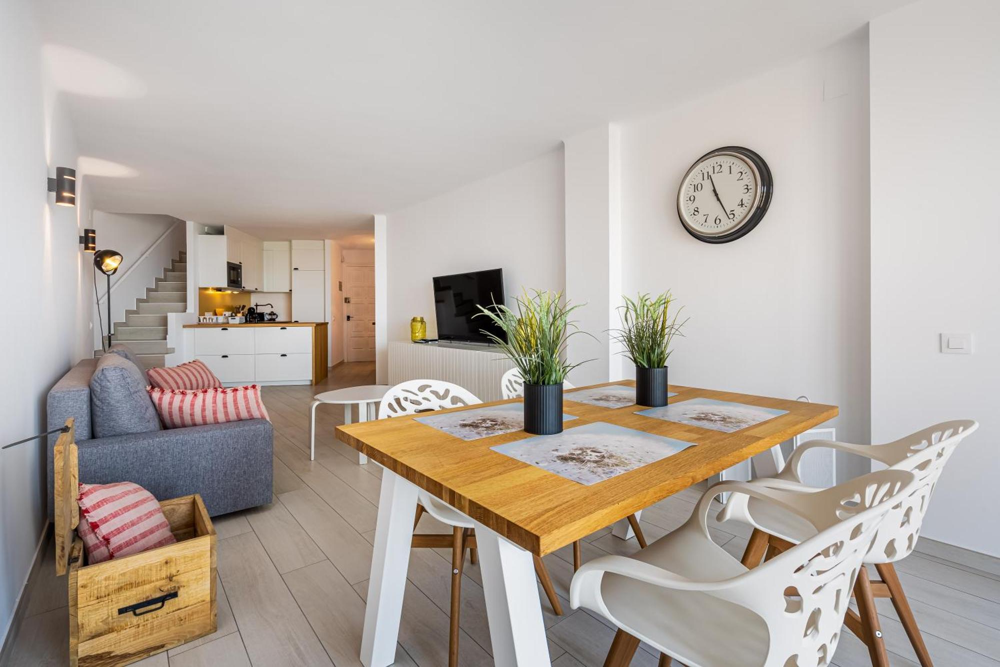 Apartamento Frente Al Canal Con Terraza إمبوريابرافا المظهر الخارجي الصورة