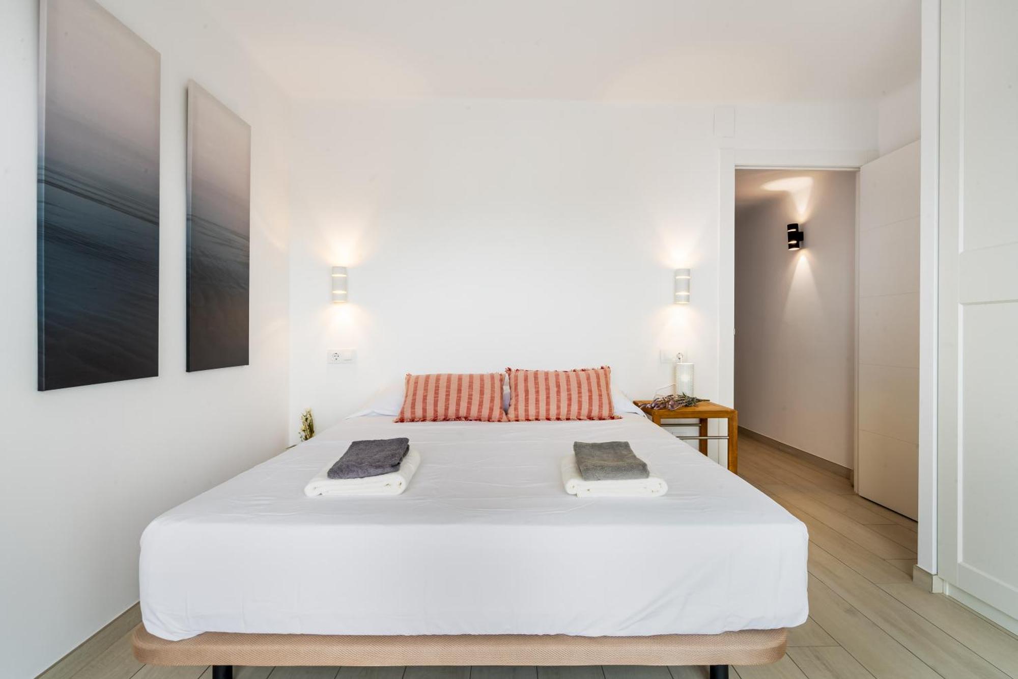 Apartamento Frente Al Canal Con Terraza إمبوريابرافا المظهر الخارجي الصورة